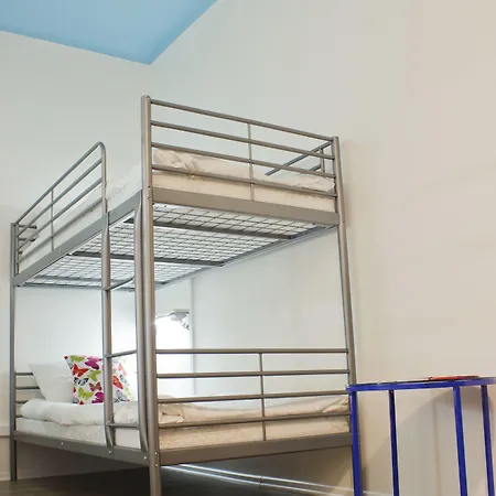 ホステル Downtown *