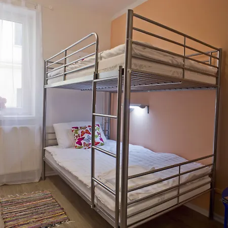 Hostel Downtown *